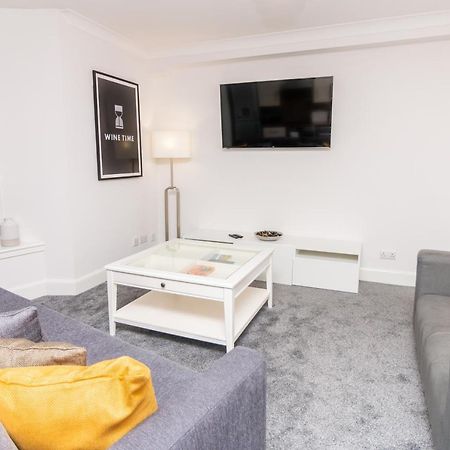 D'City Apartment, Up To 5 Guests Dundee Exteriör bild