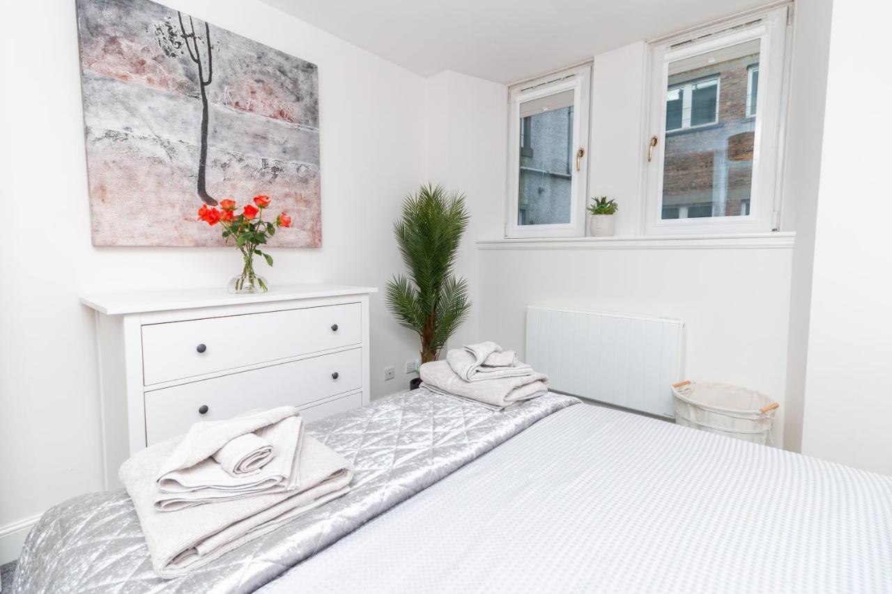 D'City Apartment, Up To 5 Guests Dundee Exteriör bild